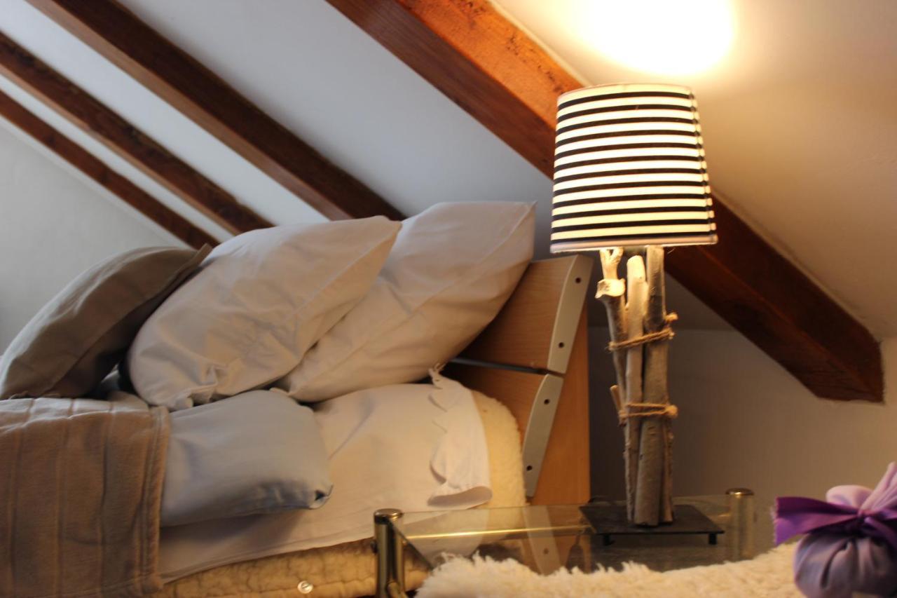 Apartment Ajda Udbina エクステリア 写真