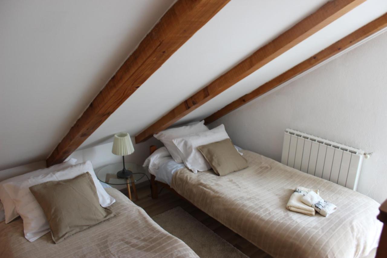 Apartment Ajda Udbina エクステリア 写真